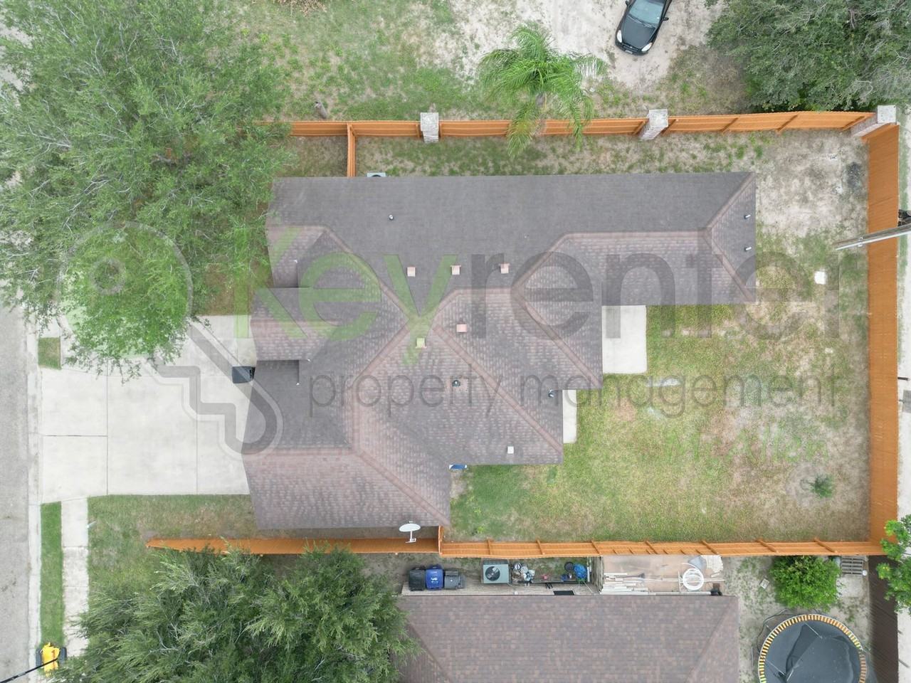 7816 N 26th St - Photo 3 of 39