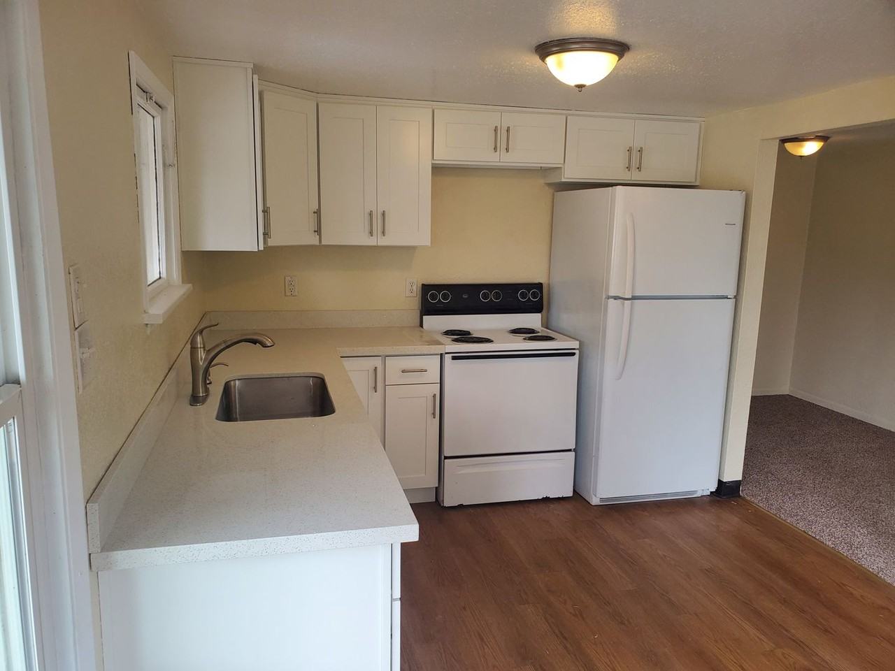 1222 Park Ave #4 - Photo 2 of 15