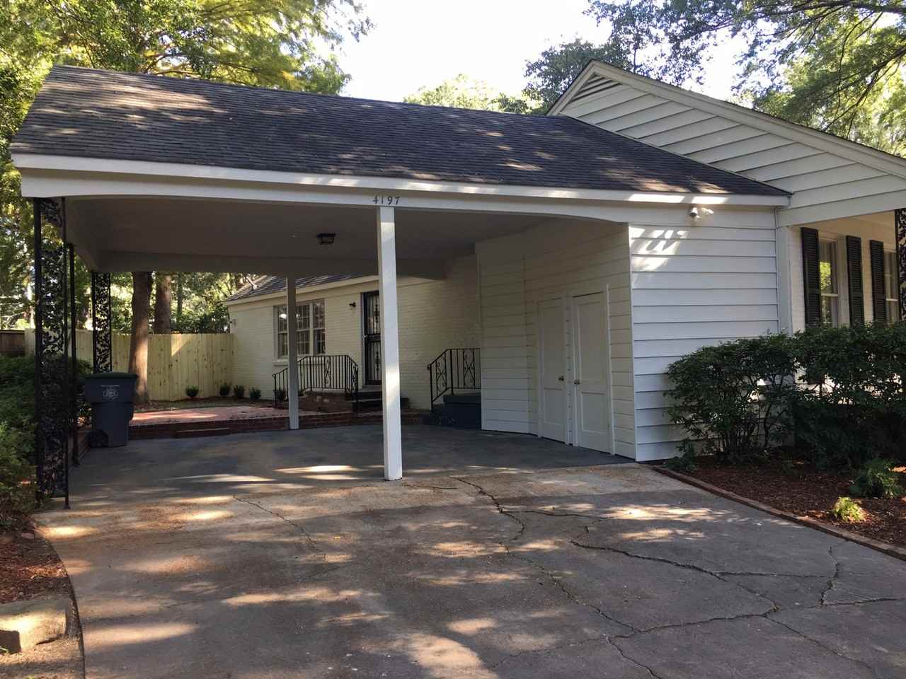 4197 Woodcrest Dr - Photo 3 of 28