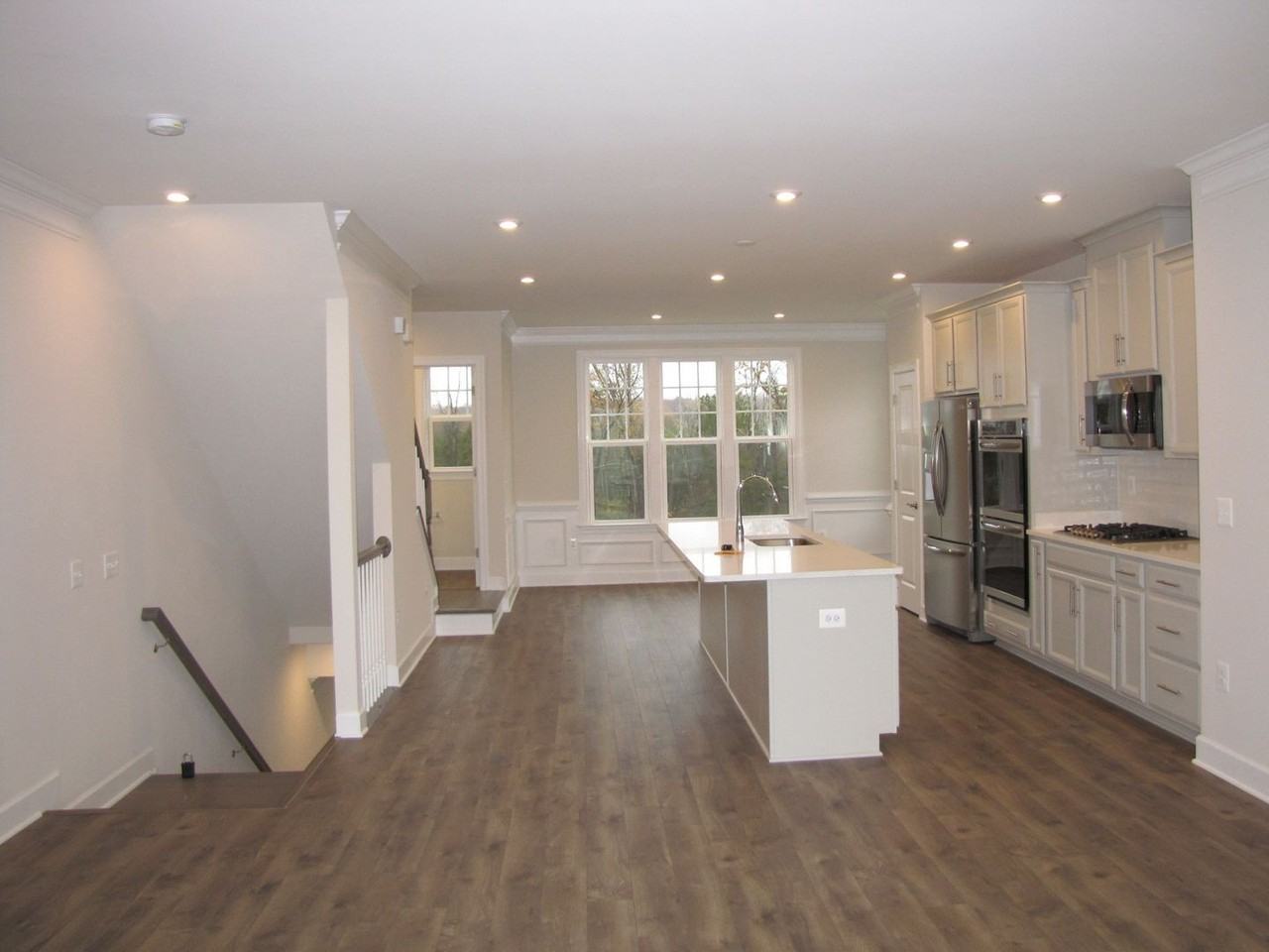 6039 Camerons Ferry Dr - Photo 2 of 18