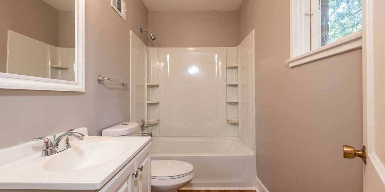 1220 S 48th St - Photo 6 of 12