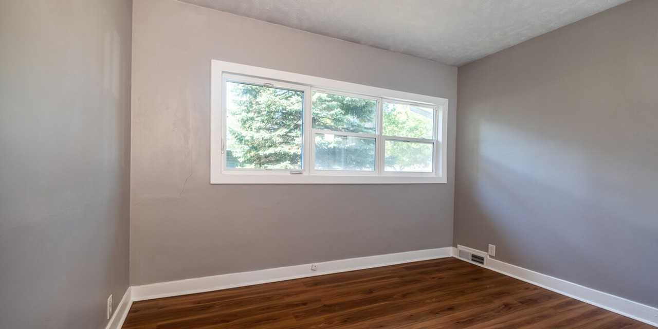1220 S 48th St - Photo 7 of 12