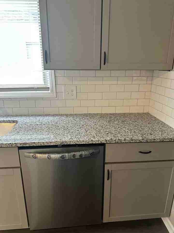 24 W Colgate Ave - Photo 5 of 23