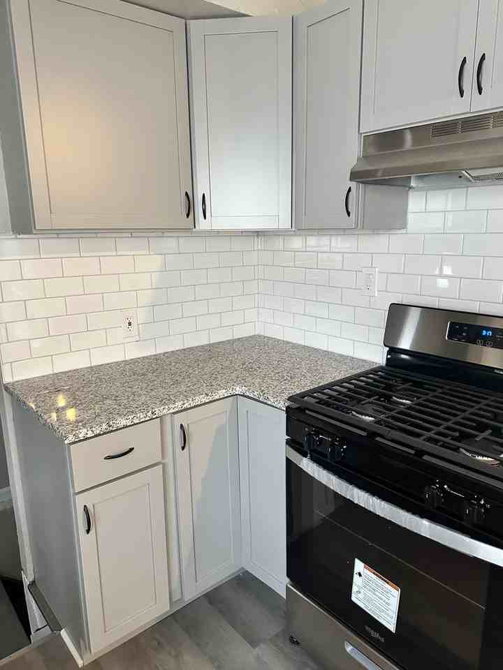 24 W Colgate Ave - Photo 6 of 23