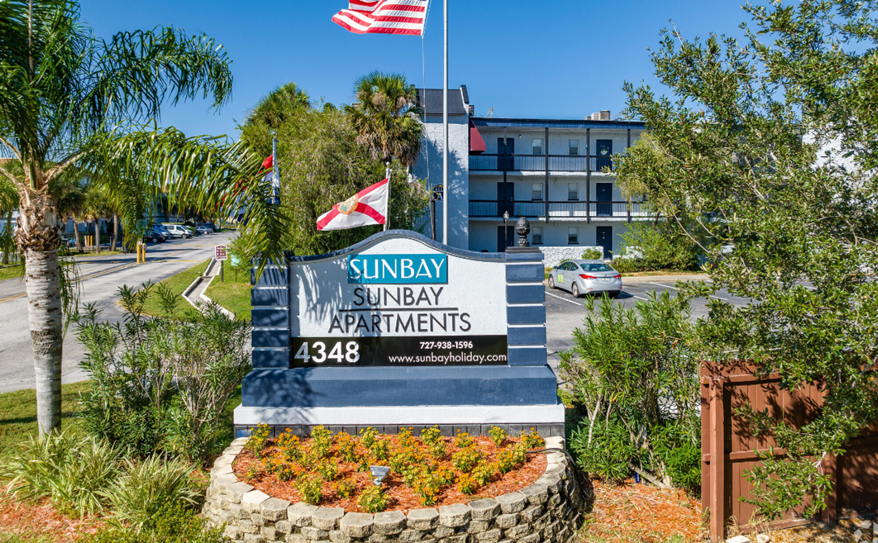 Sunbay Apartments - Photo 5 of 50