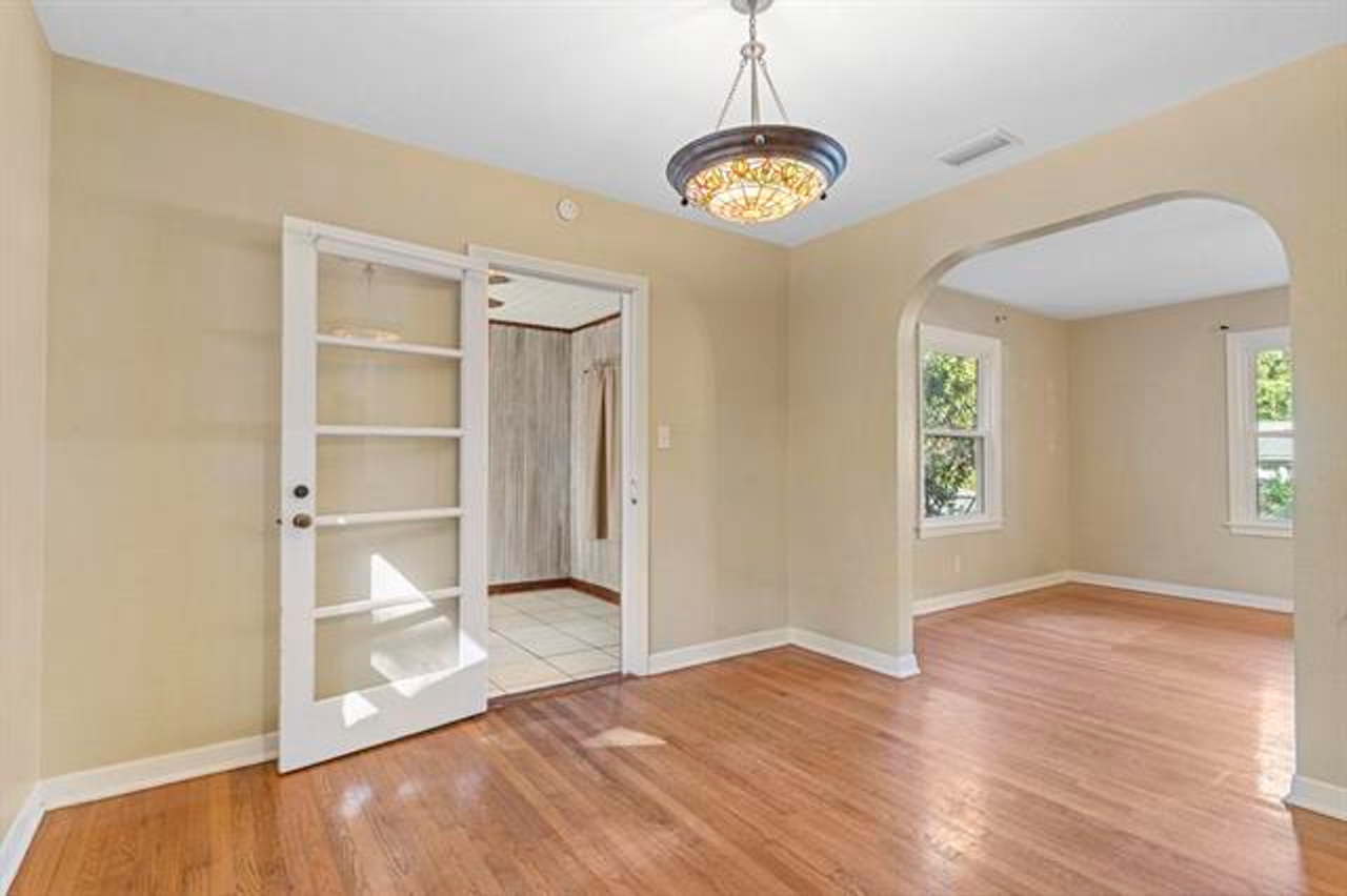 1216 Carraway St - Photo 6 of 21