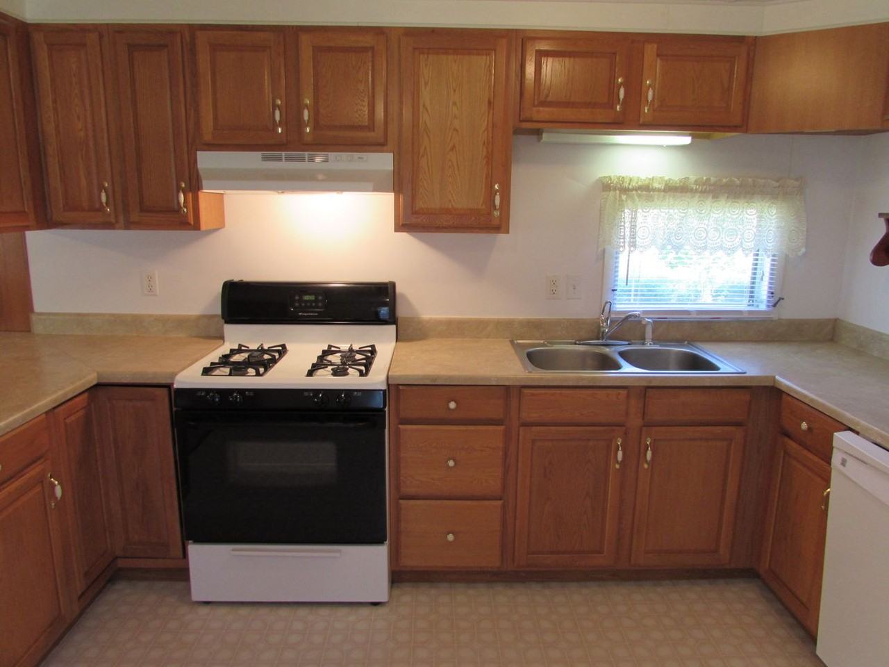 25495 Richard Dr - Photo 3 of 14