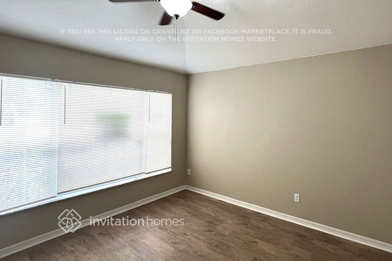 15035 Sawgrass Bluff Dr - Photo 6 of 11
