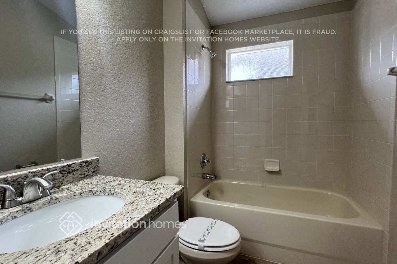 15035 Sawgrass Bluff Dr - Photo 7 of 11