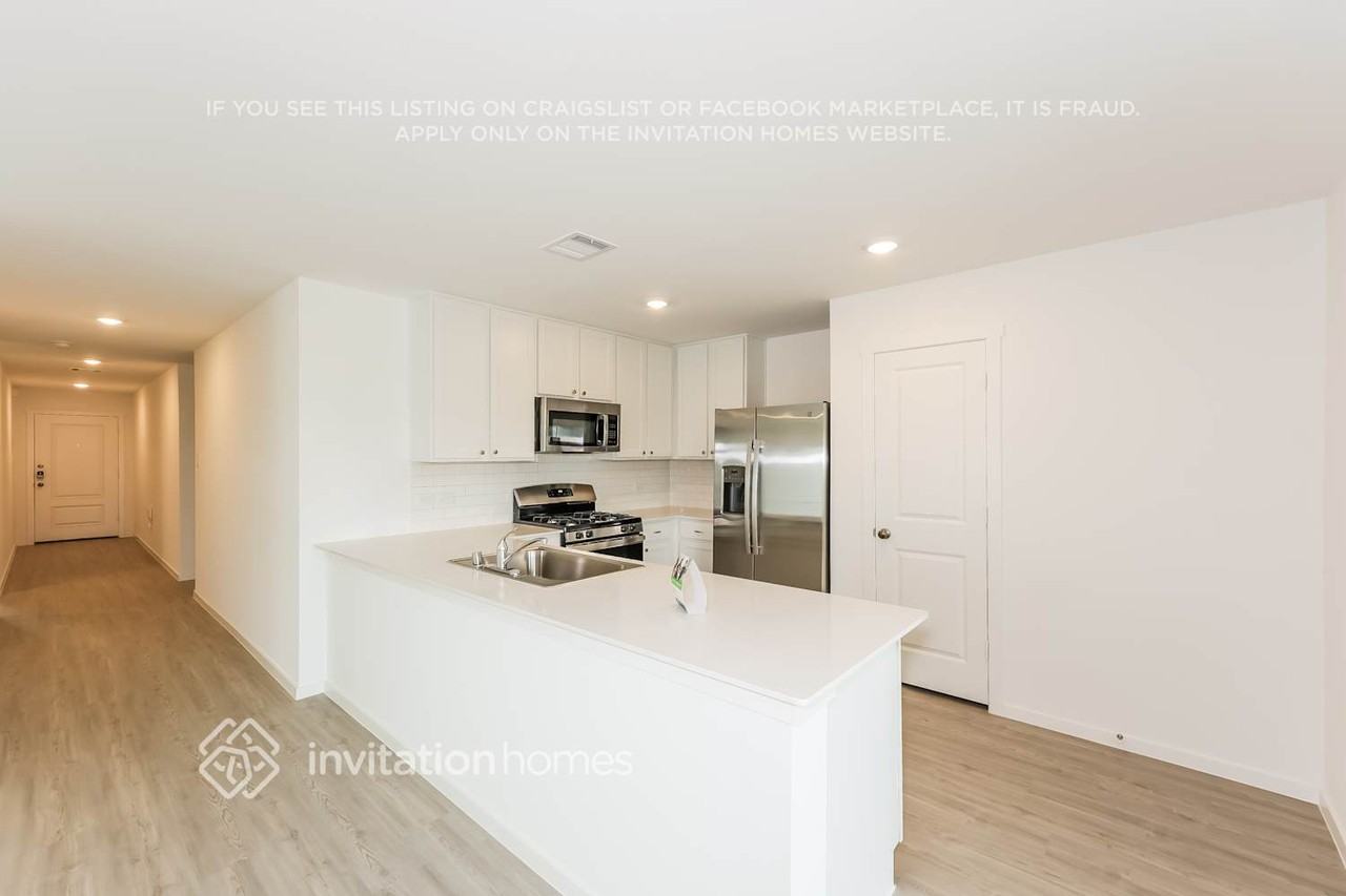 2916 Potter Way #65 - Photo 6 of 17