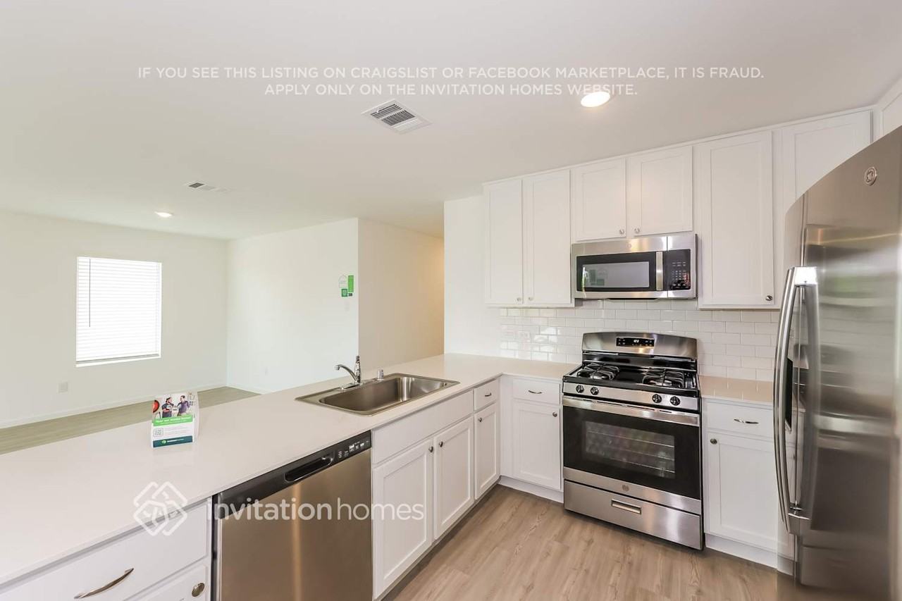 2916 Potter Way #65 - Photo 7 of 17