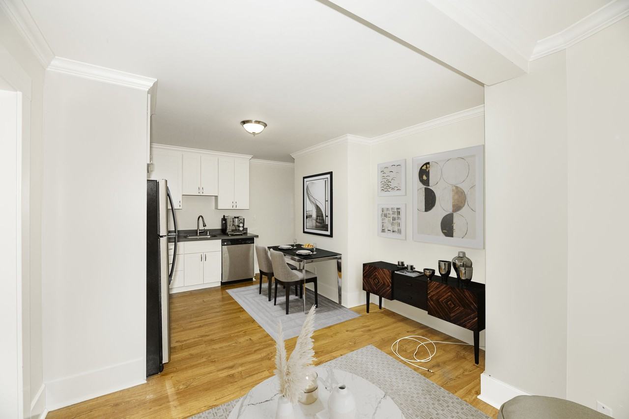1720 Golden Gate - Photo 5 of 17