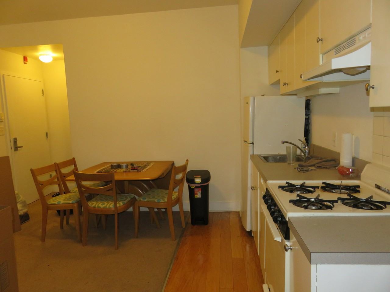 330-332 S. Juniper St - Photo 2 of 6
