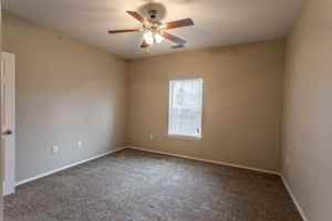 featured image of 923 W Battlefield St