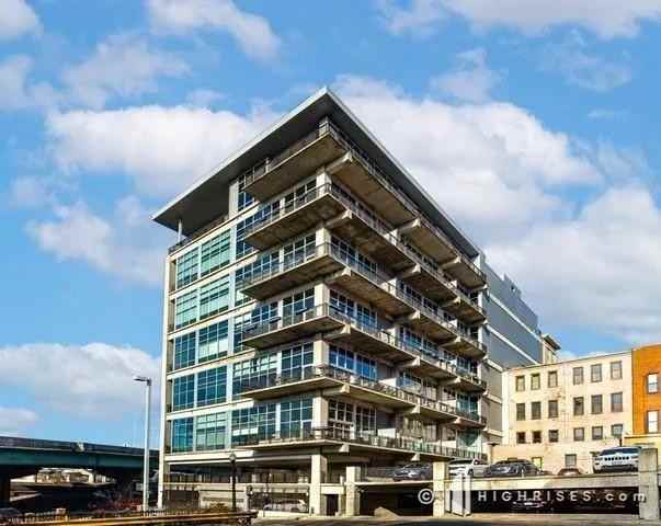 353 W 4th St - Photo 2 of 19