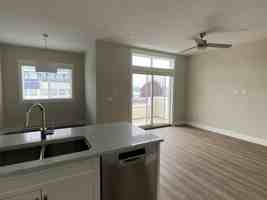 featured image of 175 Weld St #301