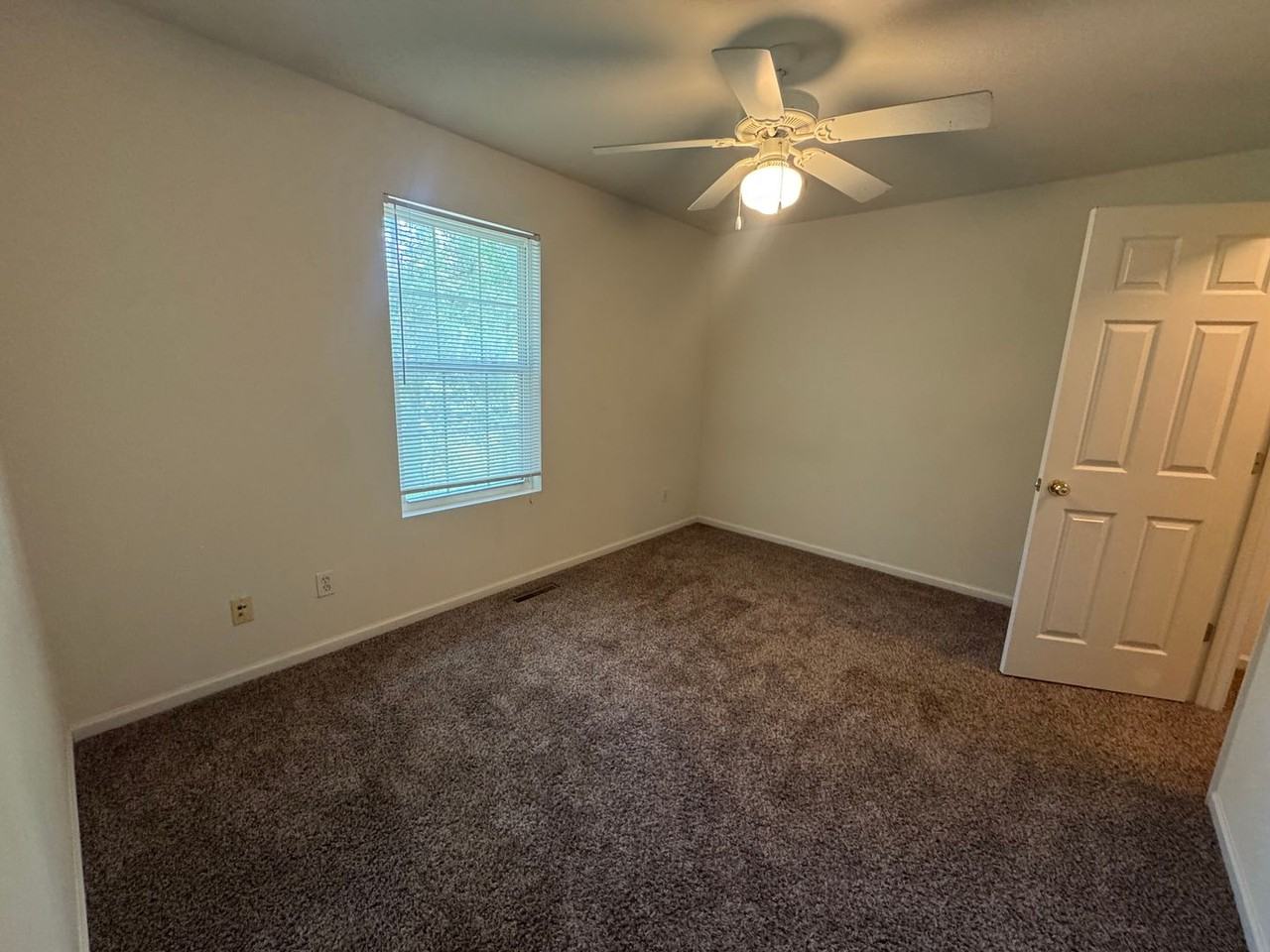 3410 St Charles Rd - Photo 7 of 23