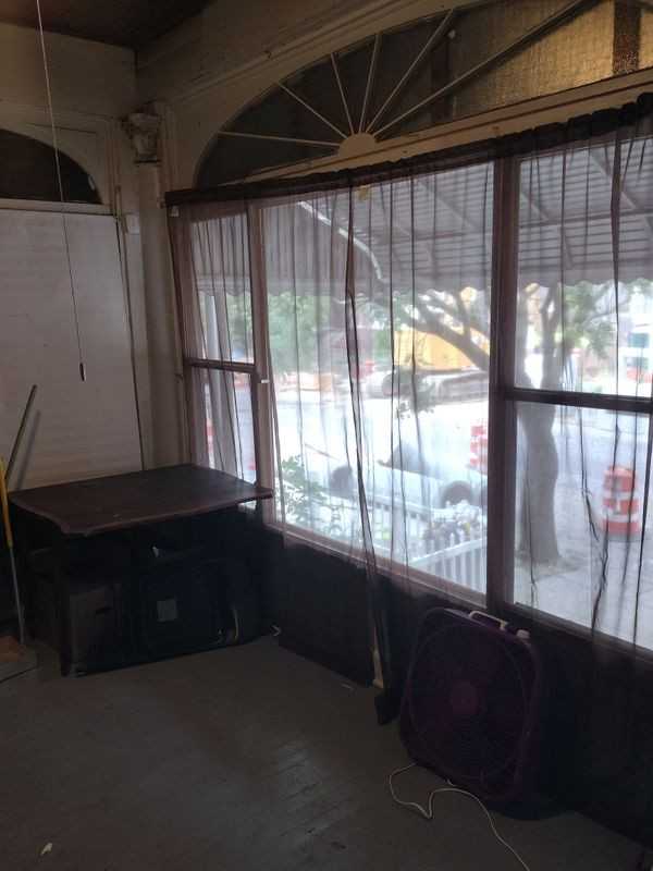 1129 S 56th St - Photo 2 of 20