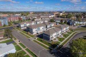 featured image of 2929 Eldorado Blvd