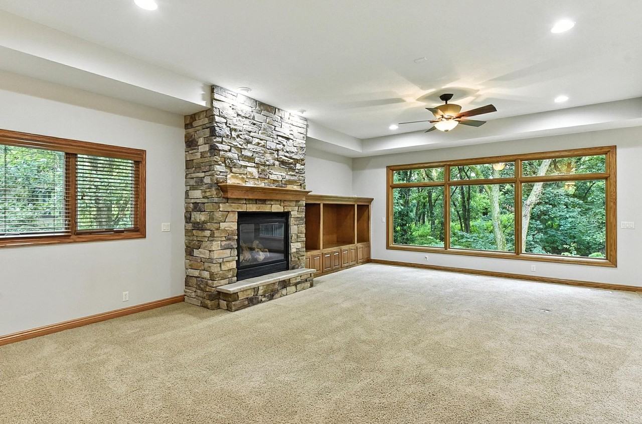 5016 S 237th Cir - Photo 2 of 49