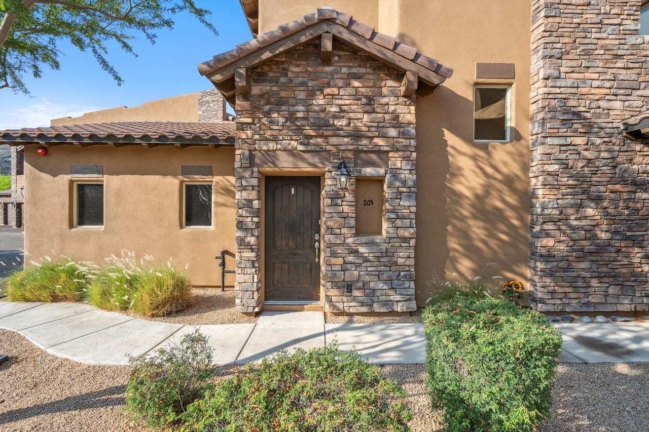 6145 E Cave Creek Rd #203 - Photo 2 of 36