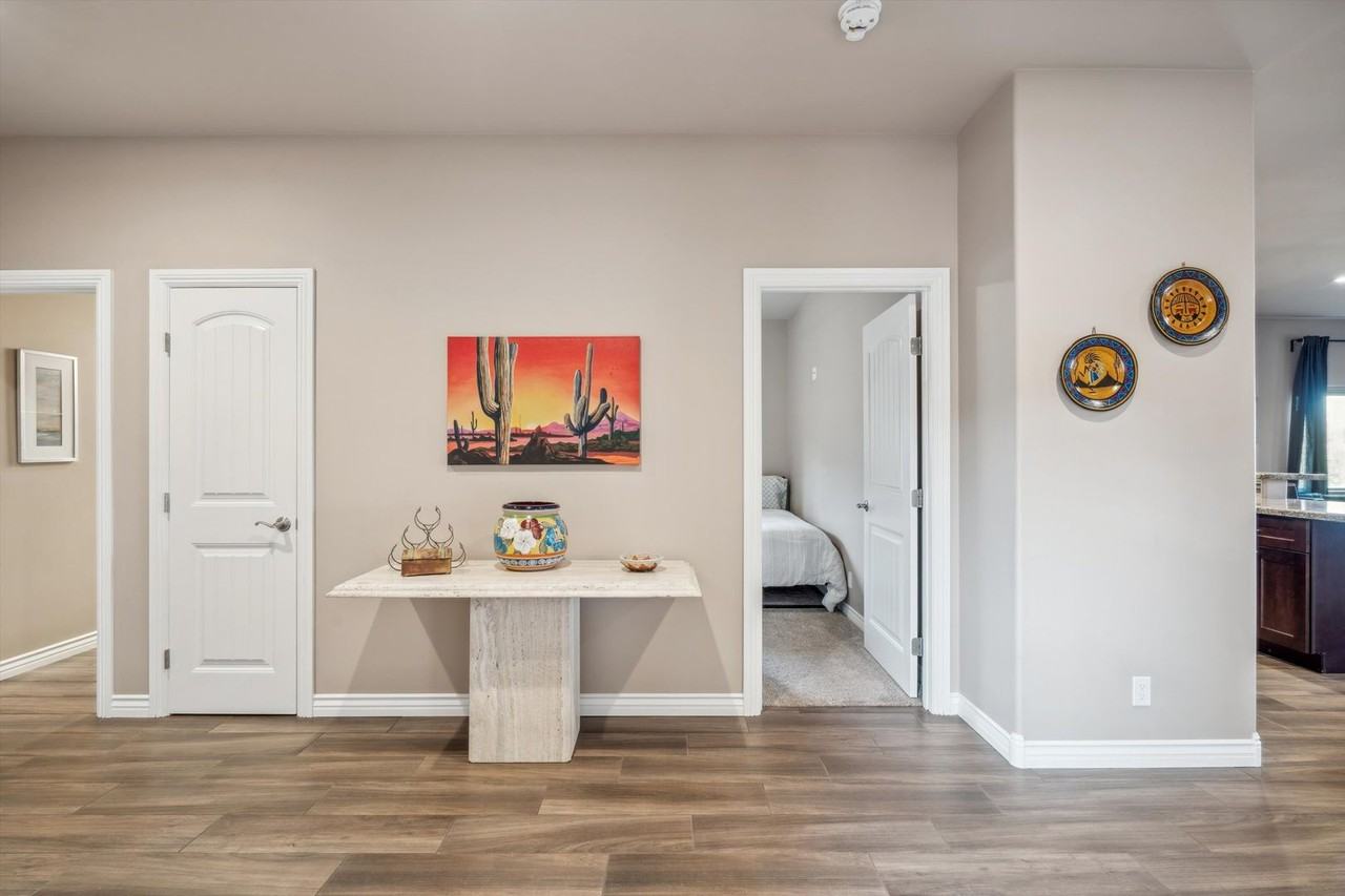 6145 E Cave Creek Rd #203 - Photo 5 of 36