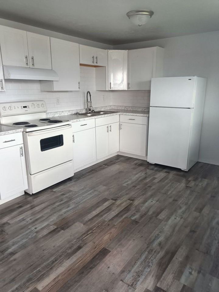 6111 Klein Apartments 1-28 - Photo 2 of 19