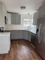 featured image of 1421 Ne Dallas St