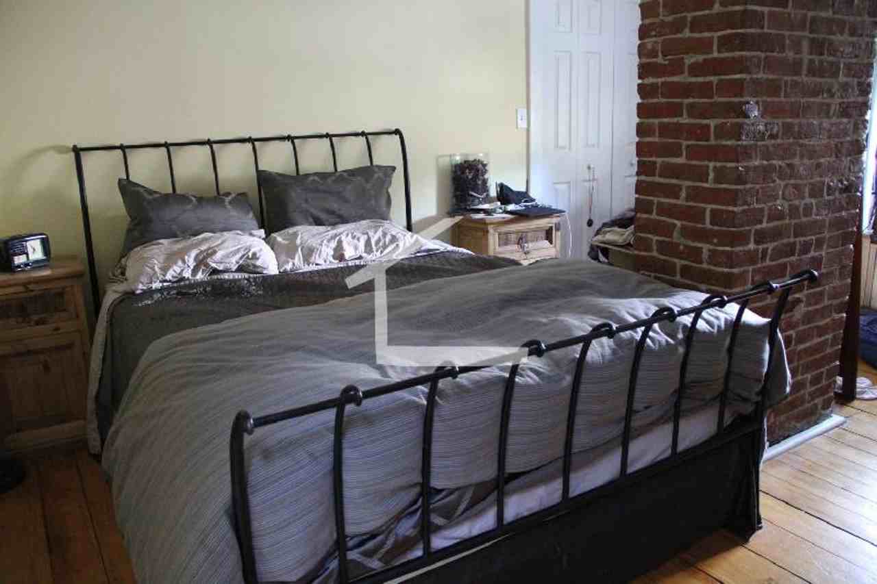 26 Eastburn St - Photo 2 of 7