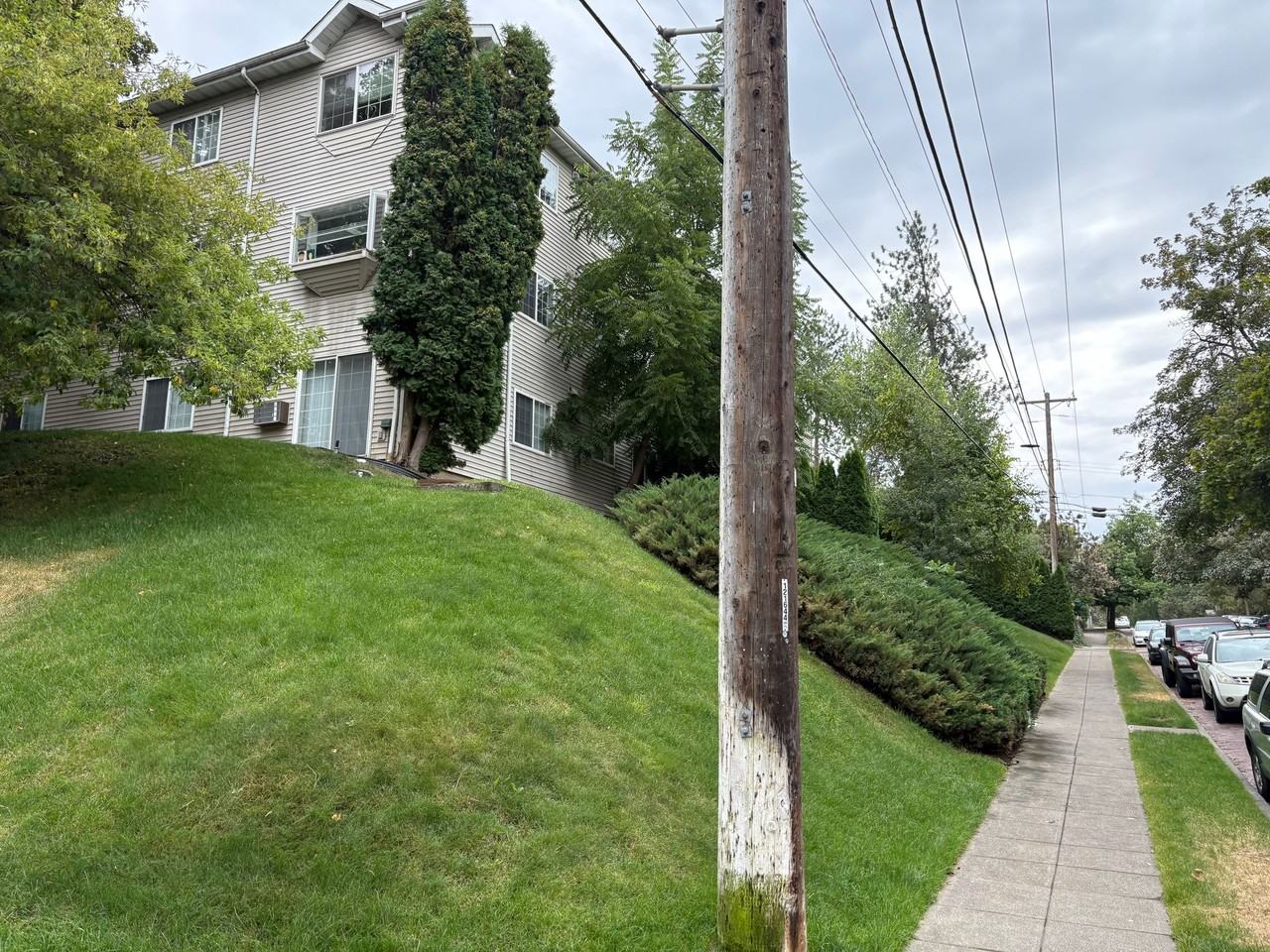 705 S. Jefferson St. - Photo 3 of 15