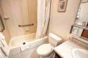 featured image of 412 Wedgewood Dr