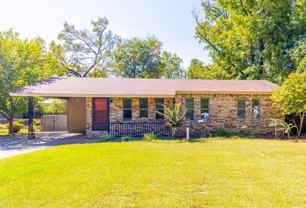 1007 N Holly St - Photo 1 of 1