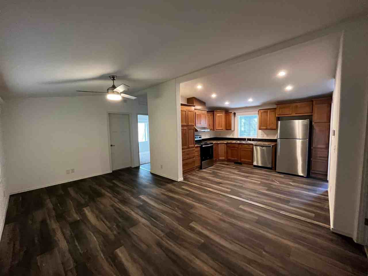 11211 Se 226th St - Photo 2 of 13