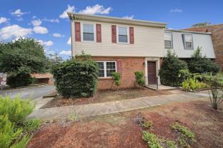 8914 Hunter Ridge Dr - Photo 1 of 1