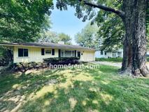 7832 Rosewood Ln - Photo 1 of 1