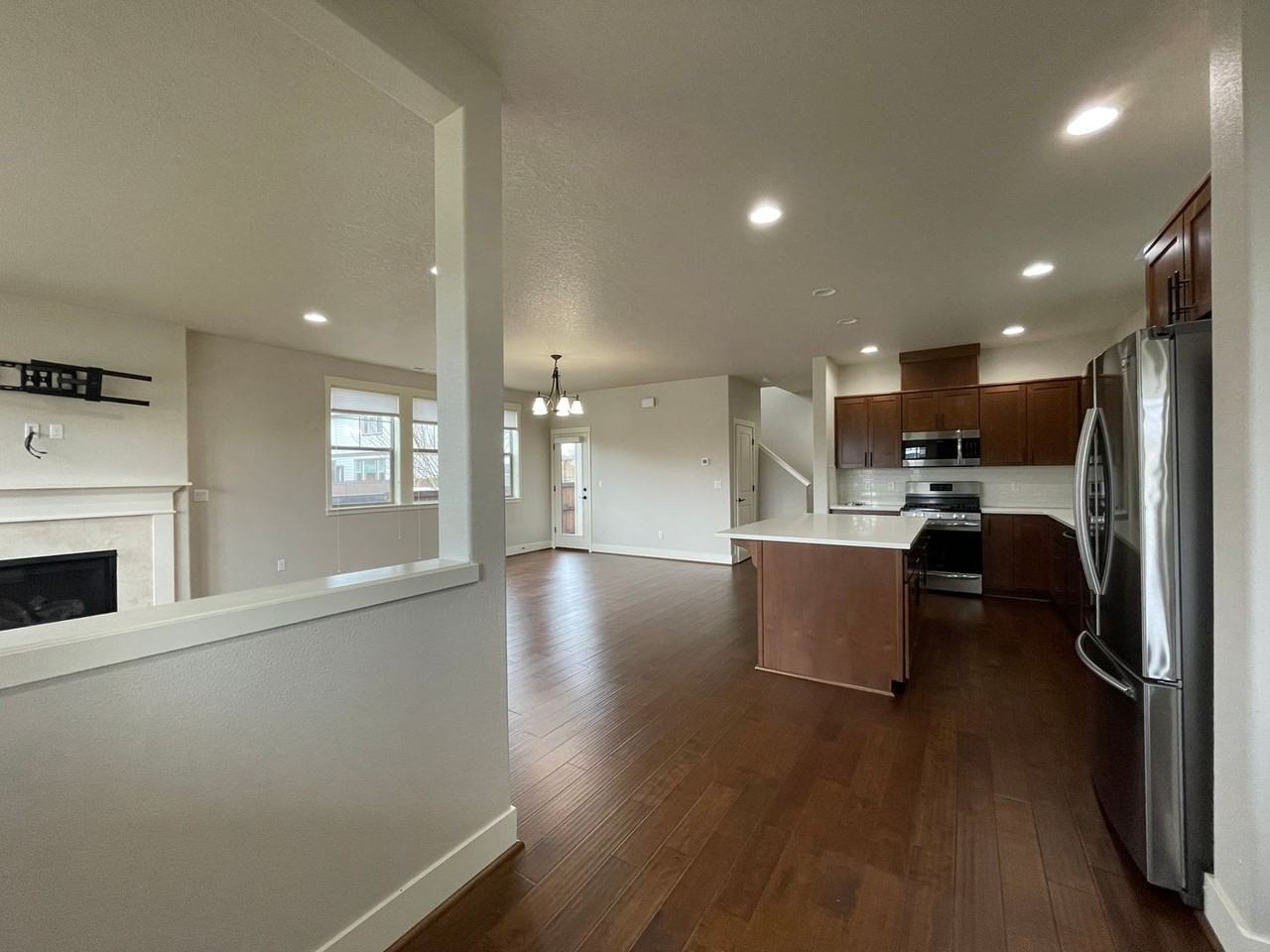 10210 Nw Kaye Way - Photo 2 of 44