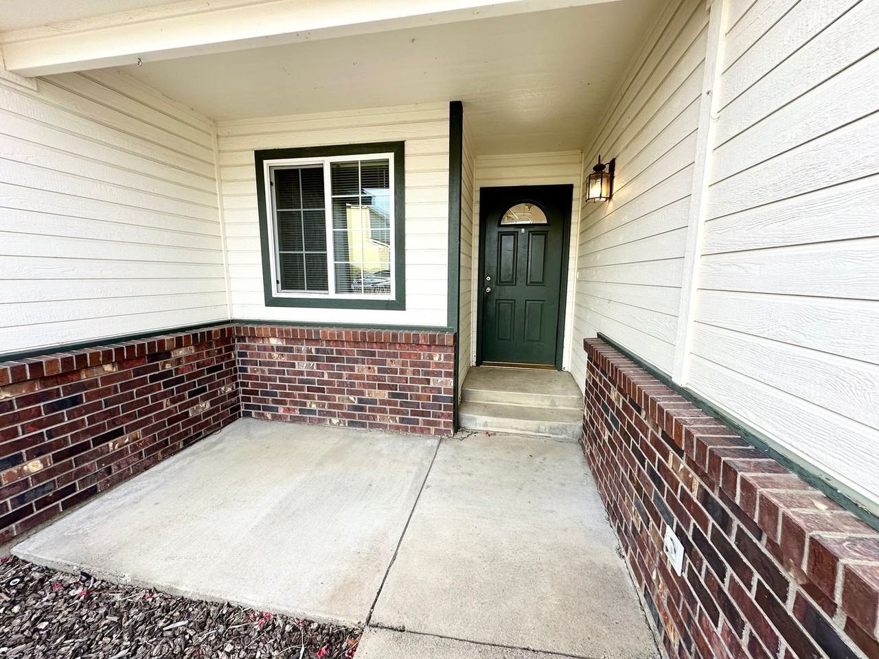 112 Joanna Place - Photo 3 of 29