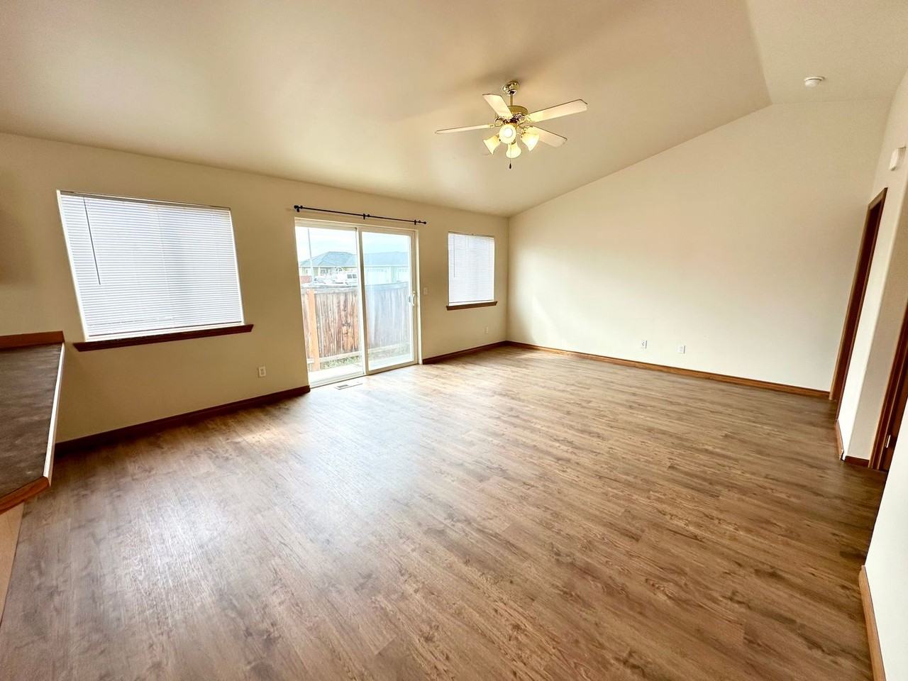 112 Joanna Place - Photo 7 of 29