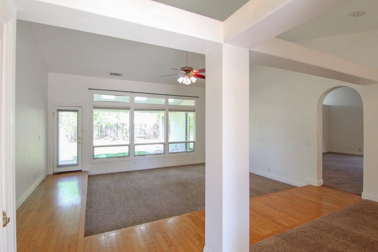 4344 Pintail Dr - Photo 2 of 24