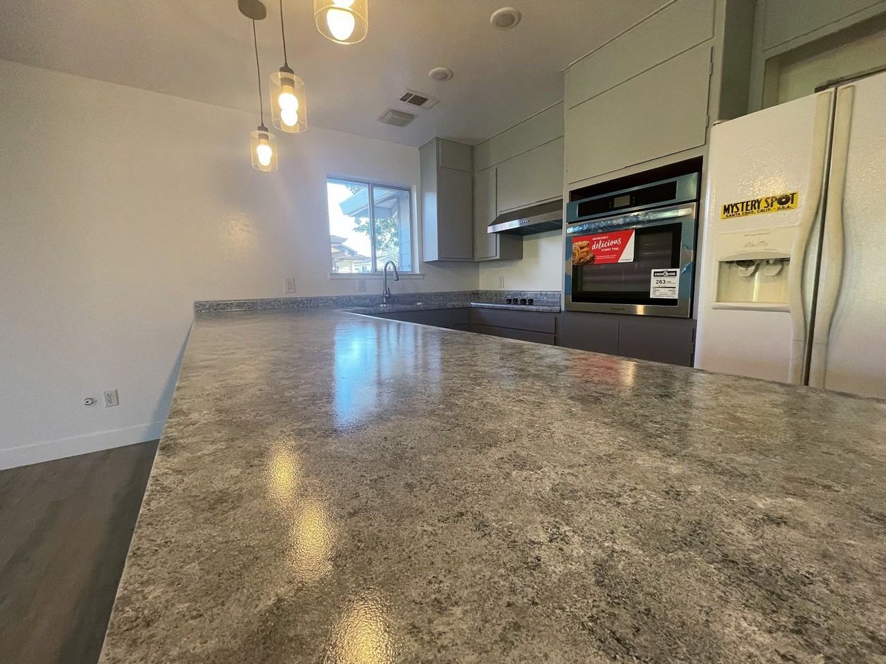 211 Fargo Way - Photo 6 of 14