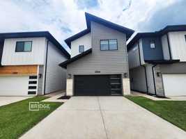 featured image of 33134 Oak Heights Pl