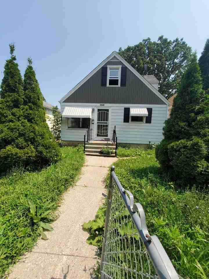 5040 N 28th St - Photo 2 of 15