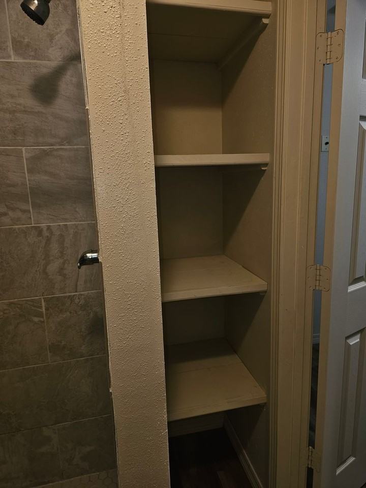 1243 Charles Dr - Photo 7 of 14