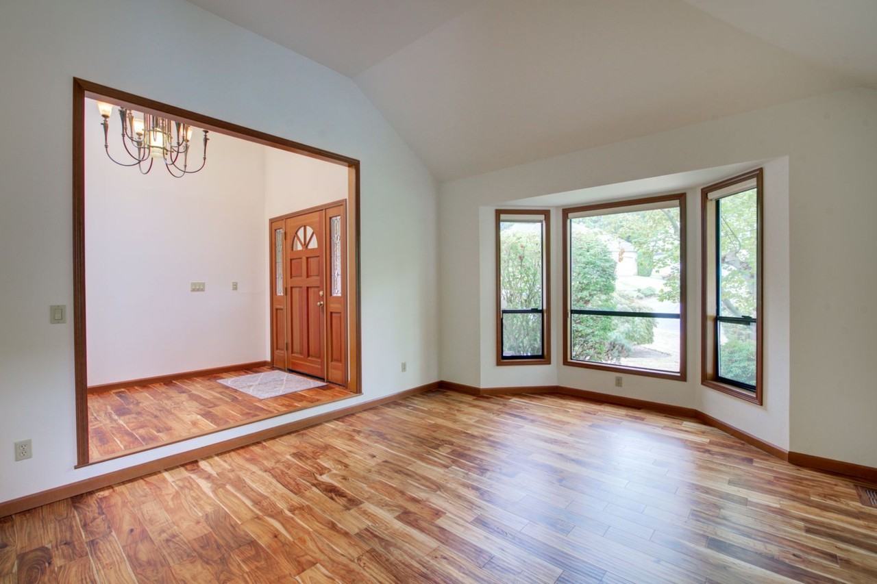 3620 169th Ave Ne - Photo 4 of 40