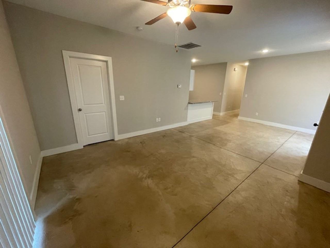 W 8th St N - Photo 3 of 15