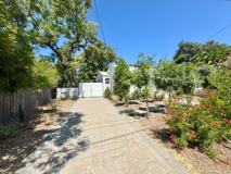 1642 Tainter St - Photo 1 of 1