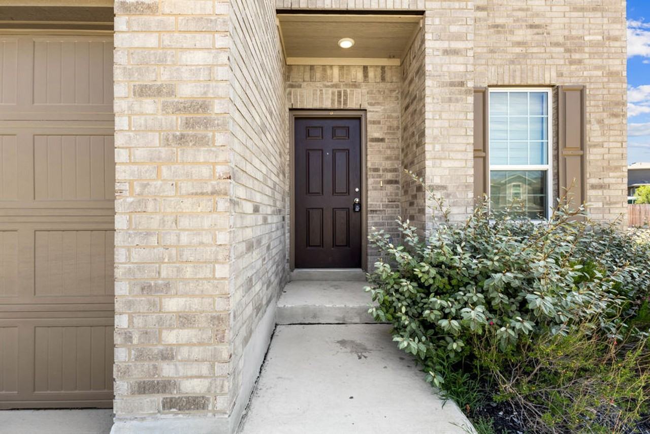 7320 Playa Crossing - Photo 5 of 28