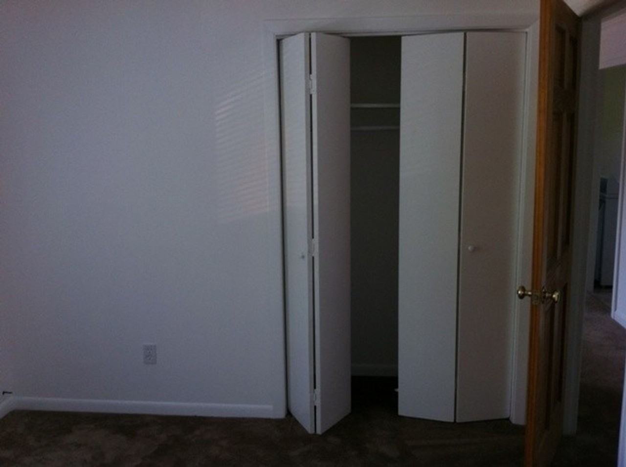 1410 E Lakeview Dr #6 - Photo 7 of 8