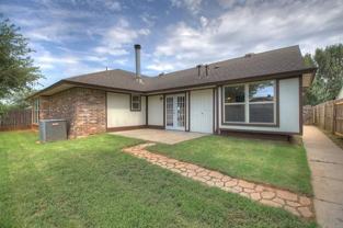 2616 Sw 102nd St - Photo 1 of 1