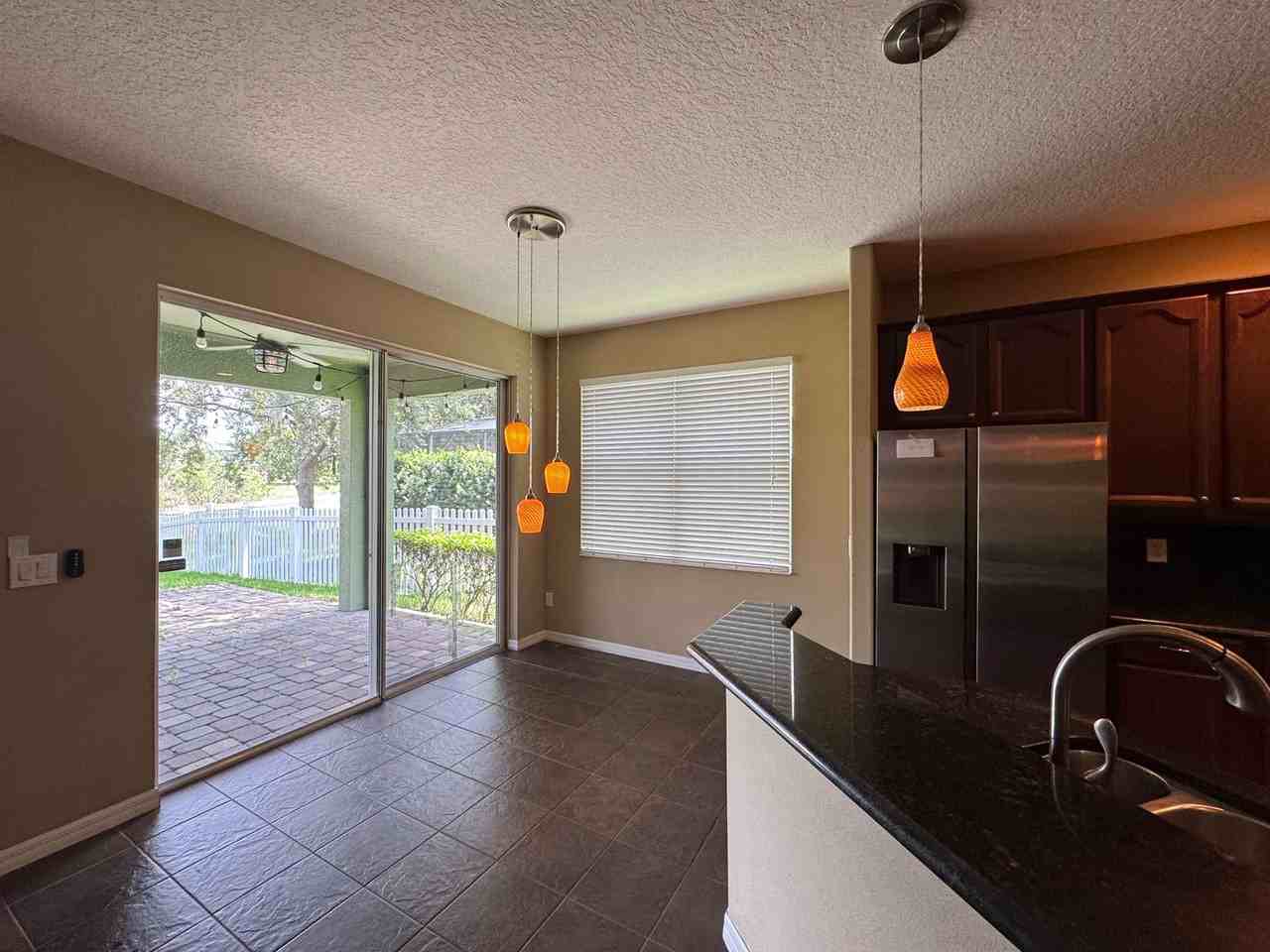 4813 River Gem Ave - Photo 5 of 28